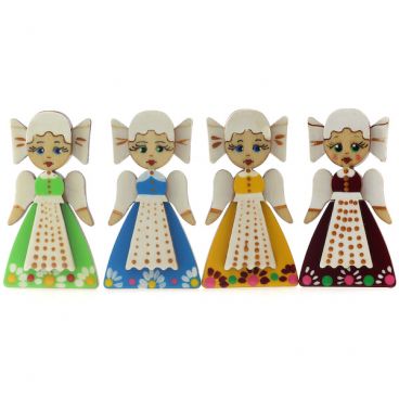 The magnet of the series &quot;National Costumes.