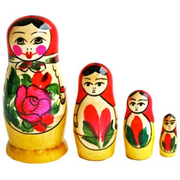 Matryoshka classic 4 pcs red top