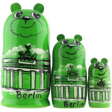 Matryoshka 3 places &quot;Bear&quot; green