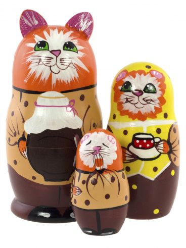 Matryoshka Animal 3 pcs Red Cat with a Treat