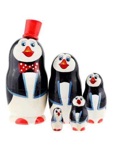 Matryoshka-animal 5 pcs &quot;Penguin&quot; red hat